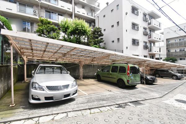 コープ戸山台 駐車場