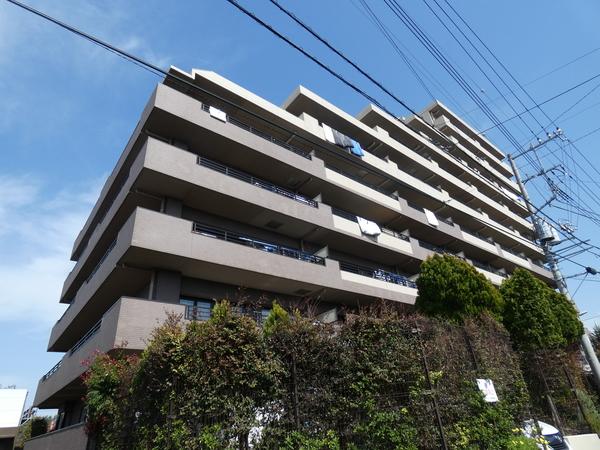 日神パレステージ武里 外観