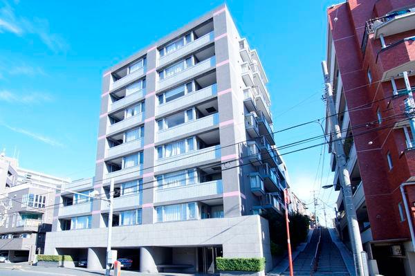アールヴェール新宿弁天町 外観