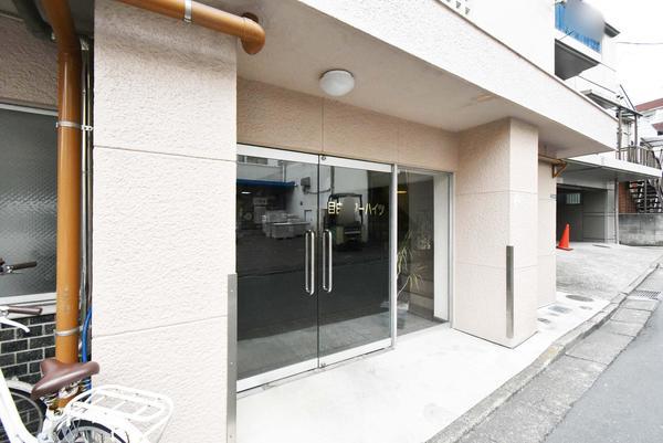 目白スターハイツ エントランス