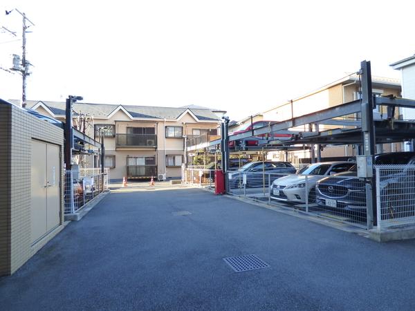 セントラルコート瑞江 駐車場