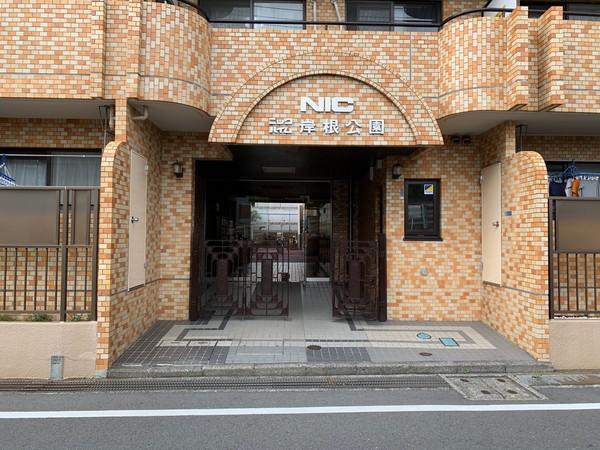 ニックハイム岸根公園 エントランス