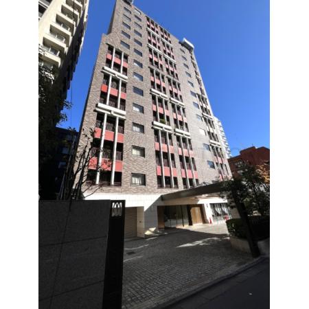 SRC・RC造地下2階付地上14階建て・総戸数46