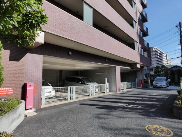 ダイヤパレス春日部センタースクエア 駐車場