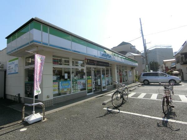 コンビニ