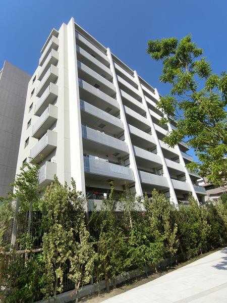 【全邸南向き・36世帯】暮らしの中に緑と光