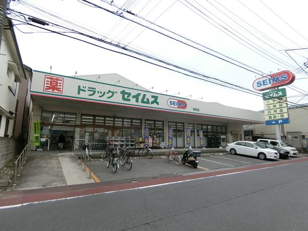 ドラックストア