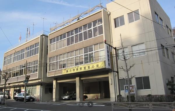 警察署、交番
