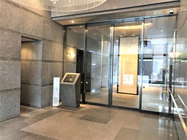 ルーブル板橋区役所前 ロビー