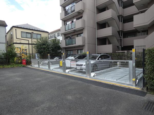メイツ武蔵小杉 駐車場