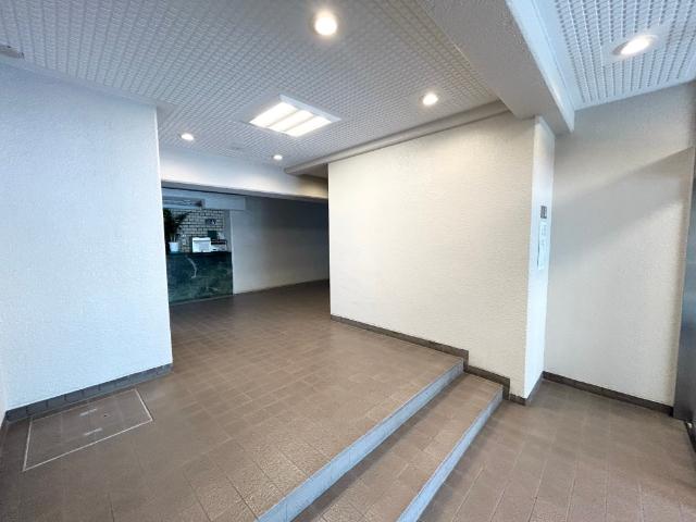 洋伸竹ノ塚マンション ロビー