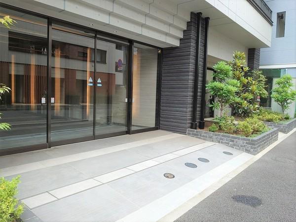 グリーンパーク中央湊 エントランス