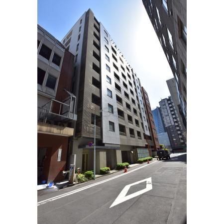 SRC造・地上１０階建て・総戸数１０７戸