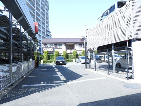 レクセルグランデ鎌ヶ谷ブライトコート 駐車場