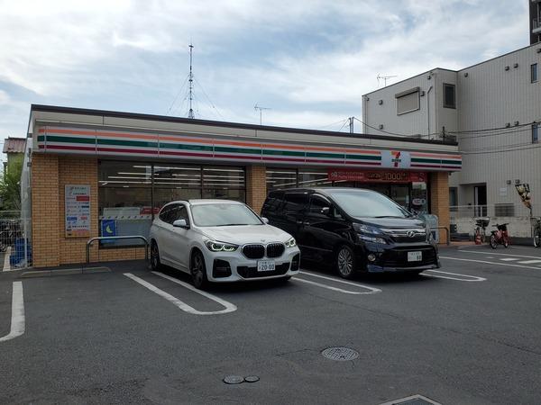コンビニ