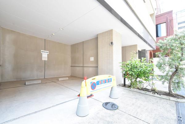 ルモンド南麻布 駐車場