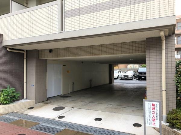 サンクレイドル行徳 駐車場