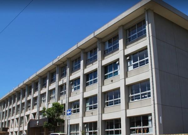 中学校