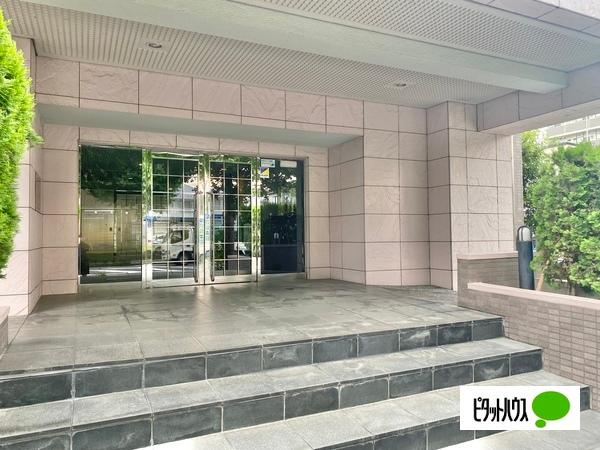 セレスト吉川 エントランス