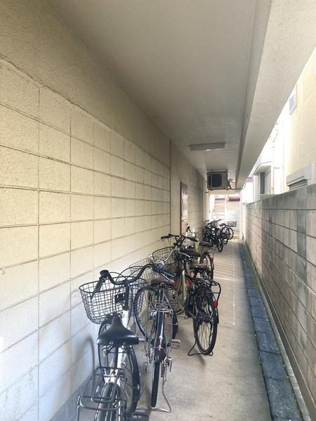 ニュー松が丘マンション 駐車場