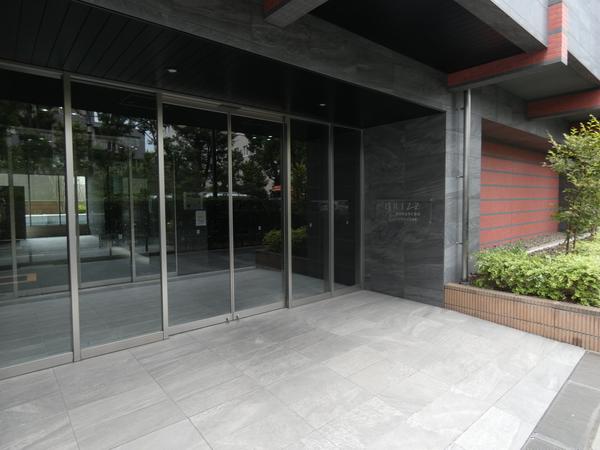 ブライズ方南町 エントランス