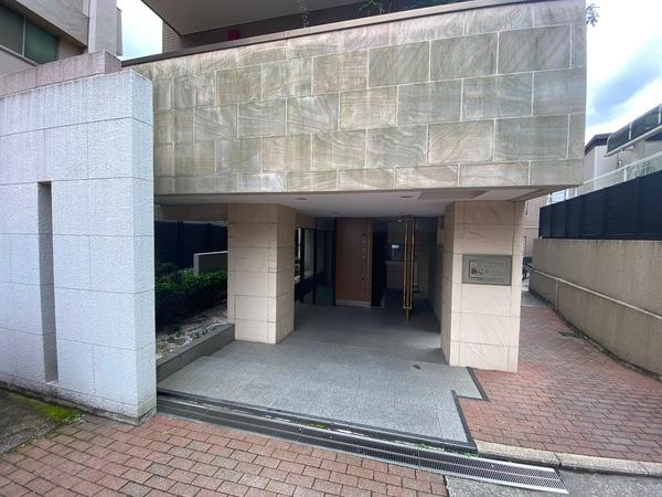 クレストフォルム駒場東大前 エントランス