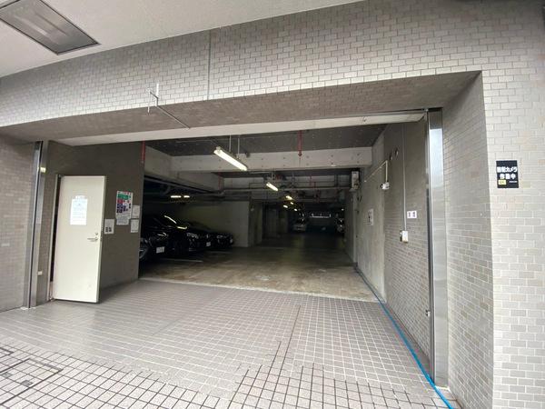 イトーピア目黒青葉台 駐車場