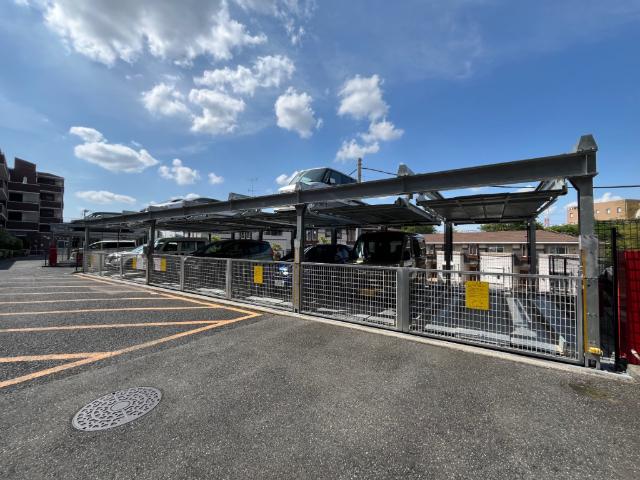 アインズコート柏 駐車場