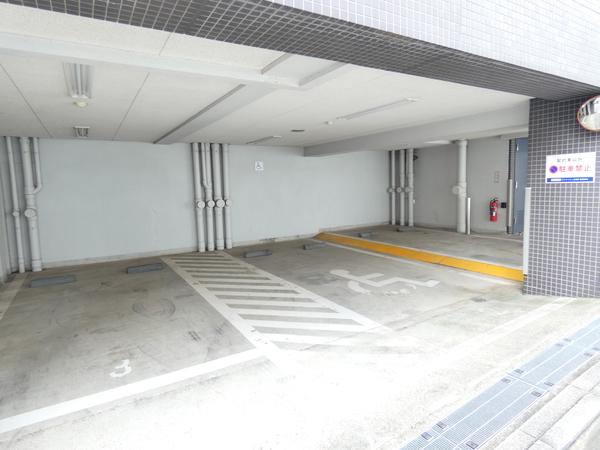 ダイナシティ方南町 駐車場