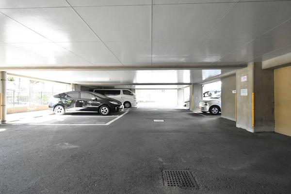 エクラン川崎大師 駐車場