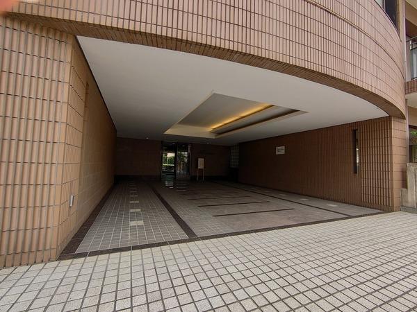 グランフォルム浦和岸町 エントランス