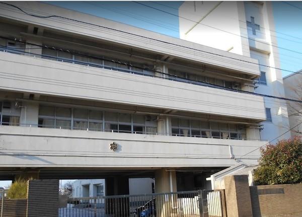中学校