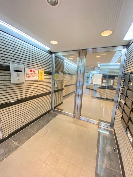クレストコート東戸塚Ⅲ エントランス