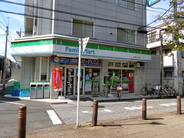 コンビニ