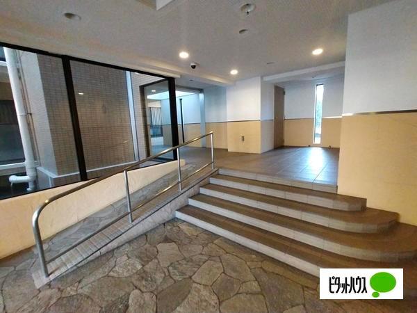 フローレンスパレスニュータウンあざみ野 ロビー