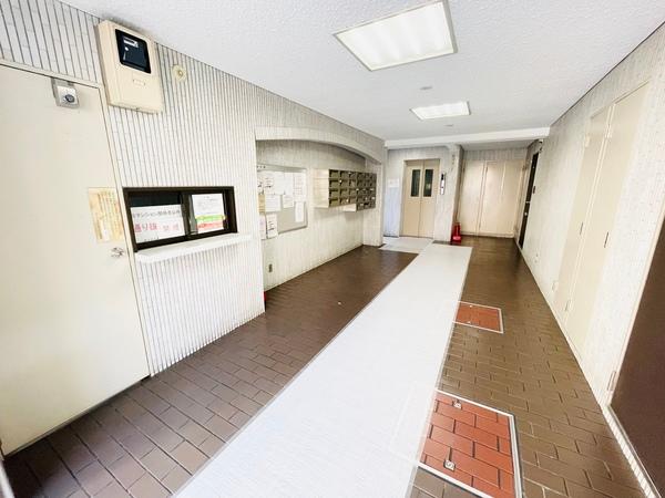 カーサ上大岡 エントランス