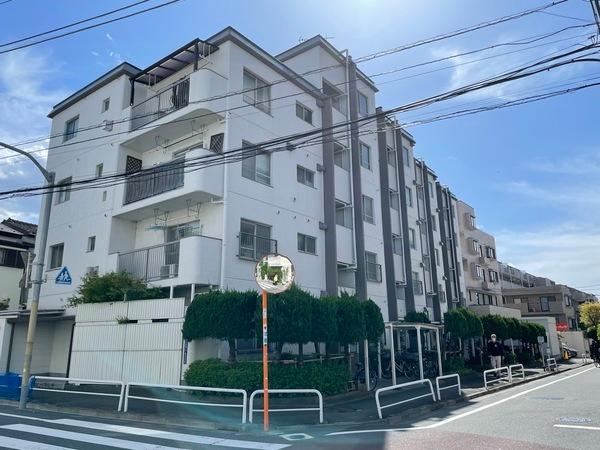 三田小茂根コーポ 外観