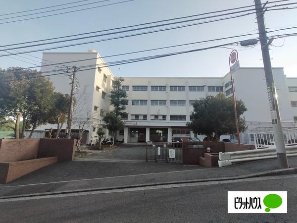 中学校