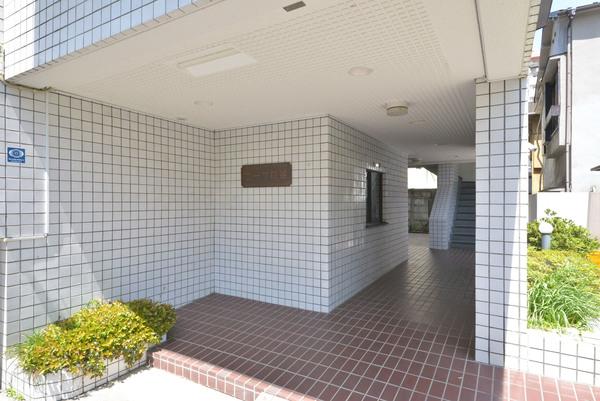 コープ四谷 エントランス