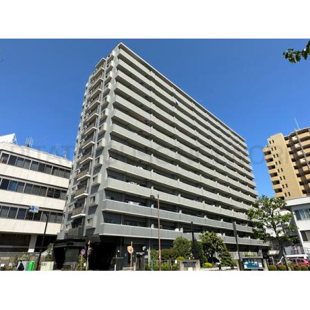 総戸数95戸の分譲マンション。エレベーター
