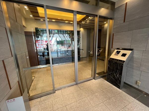 グレーシア調布 エントランス