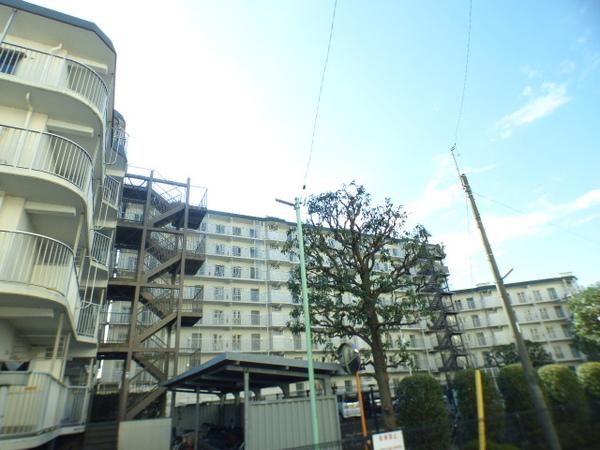 川越スカイハイツ 外観