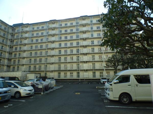 川越スカイハイツ 駐車場