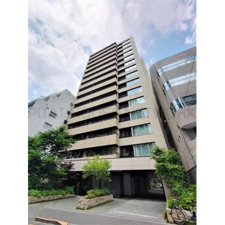 鉄筋コンクリート造地上１５階建て地下１階