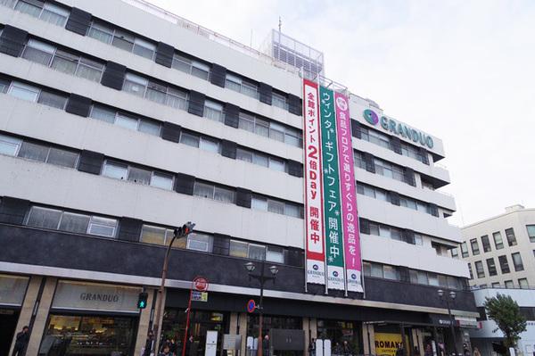 ショッピング施設