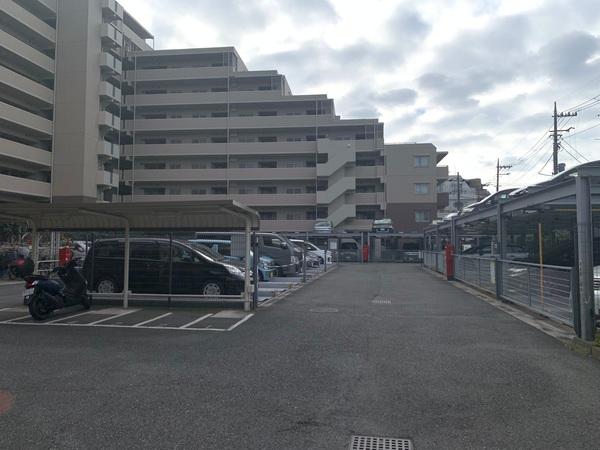 ヴェールガーデン多摩川 駐車場