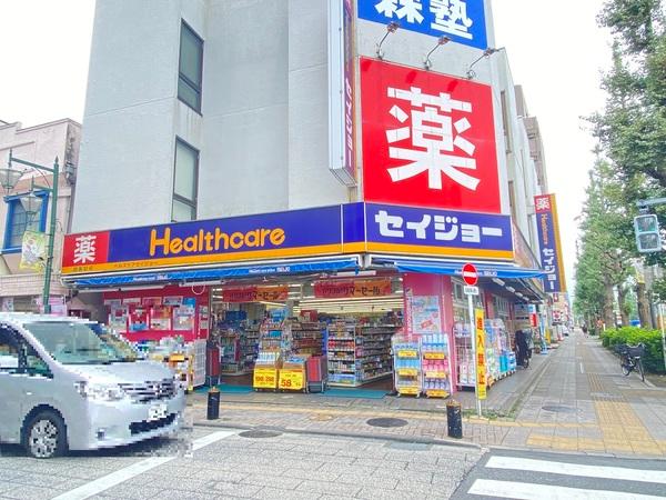 ドラックストア