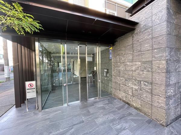 デュオヒルズ市川妙典 エントランス