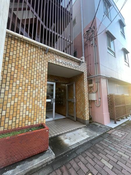 多摩川ロイヤルハイツ エントランス