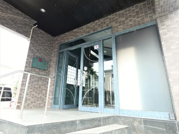 ドラゴンマンション多摩参番館 エントランス